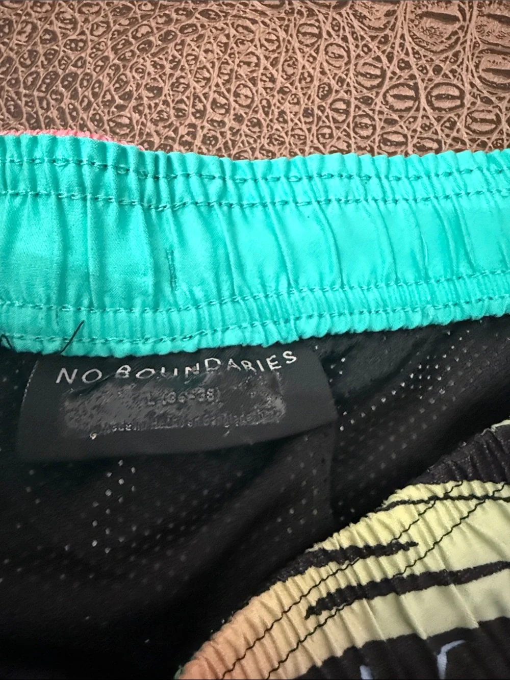 No Boundaries Colorful Smiley Face Swim Trunks Shorts Large
